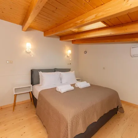 Apartment Mirabilis Vasiliki (Lefkada)