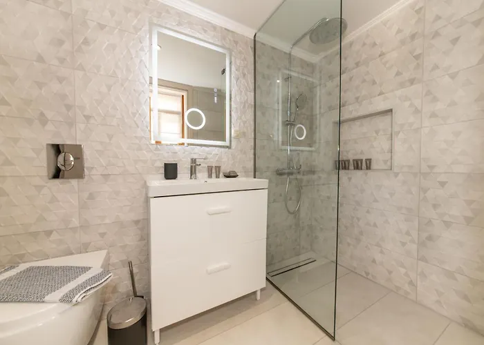 Apartment Mirabilis *