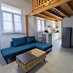 شقة Mirabilis فاسيليكي